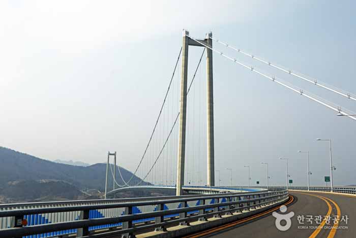 Pal Junge Brücke - Yeosu, Jeonnam, Korea (https://codecorea.github.io)