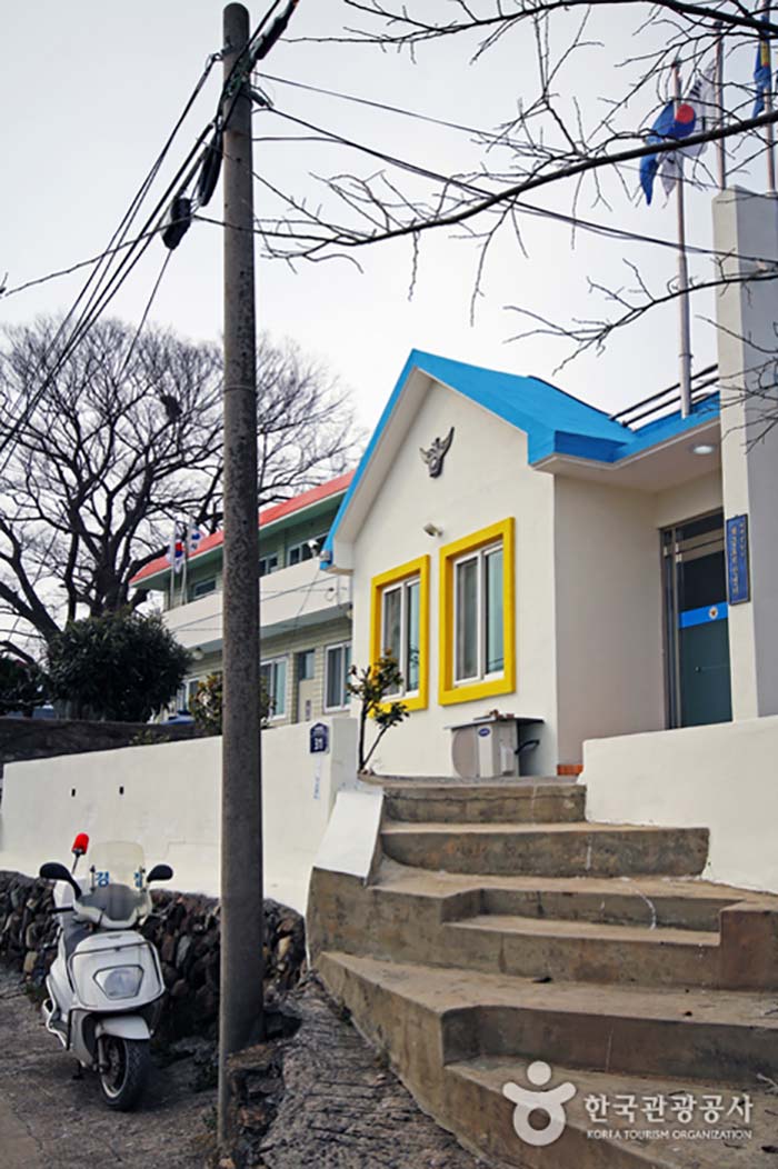 Centre de sécurité métropolitain de Red Geum - Yeosu, Jeonnam, Corée (https://codecorea.github.io)