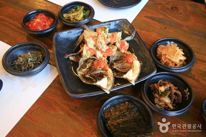 Crabe de soja en «화 해당» - Taean-gun, Corée du Sud (https://codecorea.github.io)