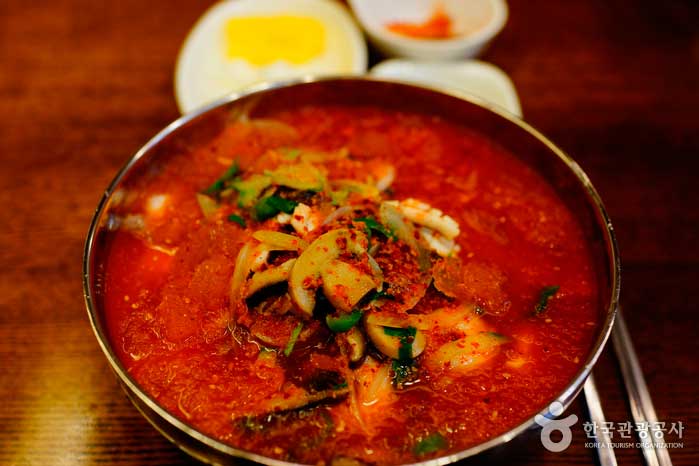 Champon froid, menu spécial de 'Janggang' - Anyang, Gyeonggi-do, Corée (https://codecorea.github.io)