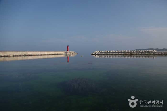 Порт Янпо с прекрасным морем - Пхохан, Кёнбук, Корея (https://codecorea.github.io)