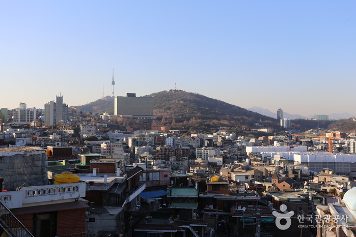 Es scheint wie Seoul, wie ein Ausländer, als ob es die Gegenwart ist, als ob es die Vergangenheit ist - Yongsan-gu, Seoul, Korea