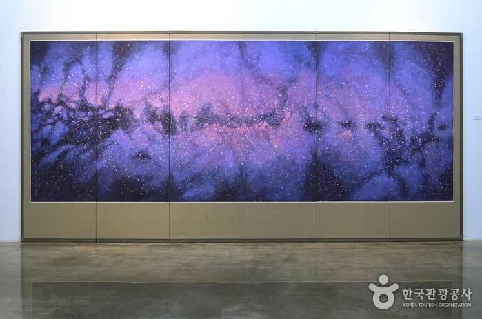 Работа художника Ли Хи Кёна <My Mirina 2> - Янчжу, Кёнгидо, Корея (https://codecorea.github.io)