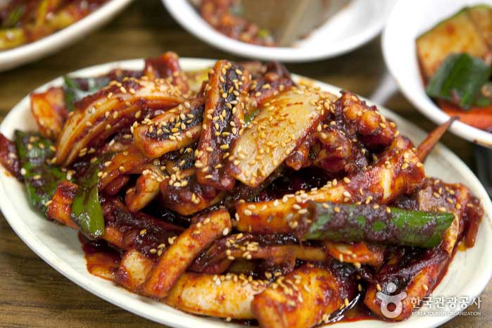 El calamar frito es más popular que Bossam - Jung-gu, Seúl, Corea (https://codecorea.github.io)