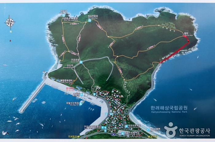 巨濟島郡上拉村之旅。 巨濟堂，抬頭的頭 - 韓國慶南市巨濟市