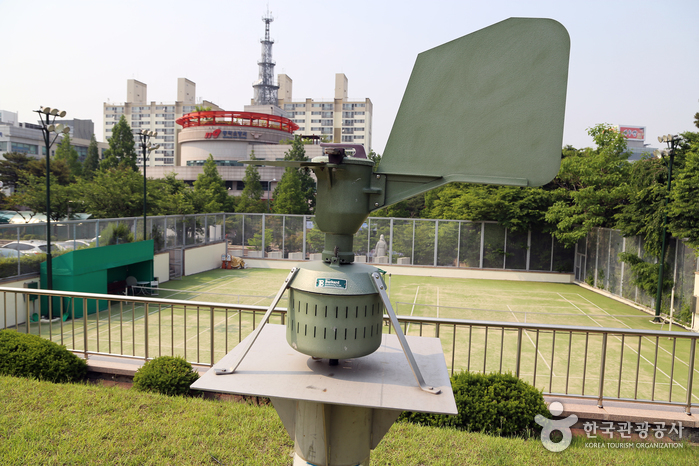 Оборудование для наблюдения за пыльцой уличного наблюдателя - Тунджак-гу, Сеул, Корея (https://codecorea.github.io)
