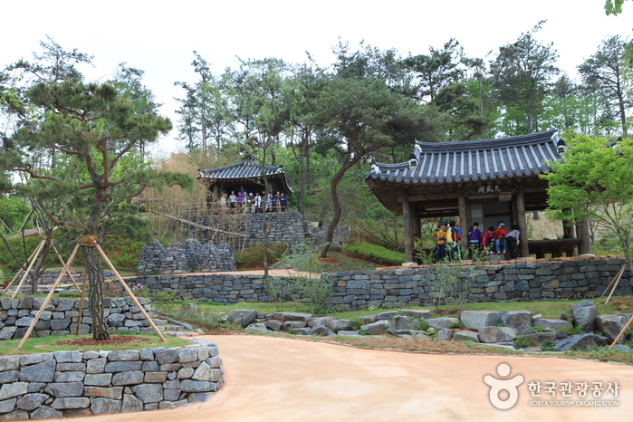 Zone d'arboretum à l'ouest du champ de foire - Suncheon, Jeonnam, Corée (https://codecorea.github.io)