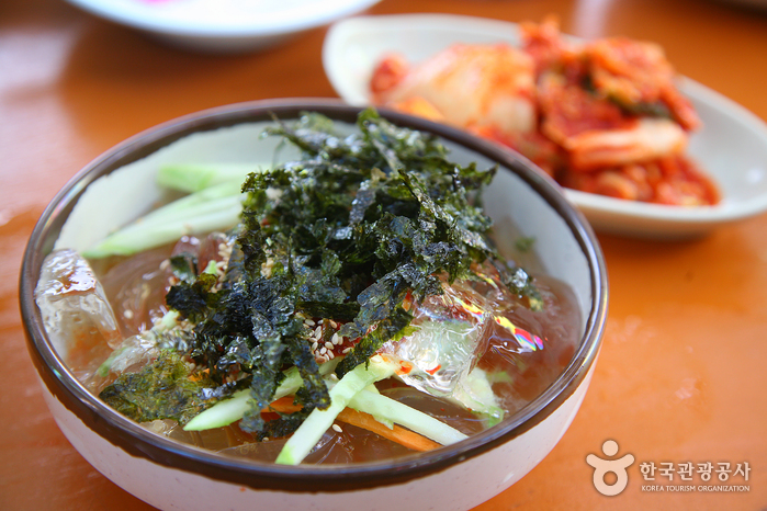 Cold beef radish tasted at Lan Folk Oil Market - Seongnam-si, Gyeonggi-do, Korea (https://codecorea.github.io)