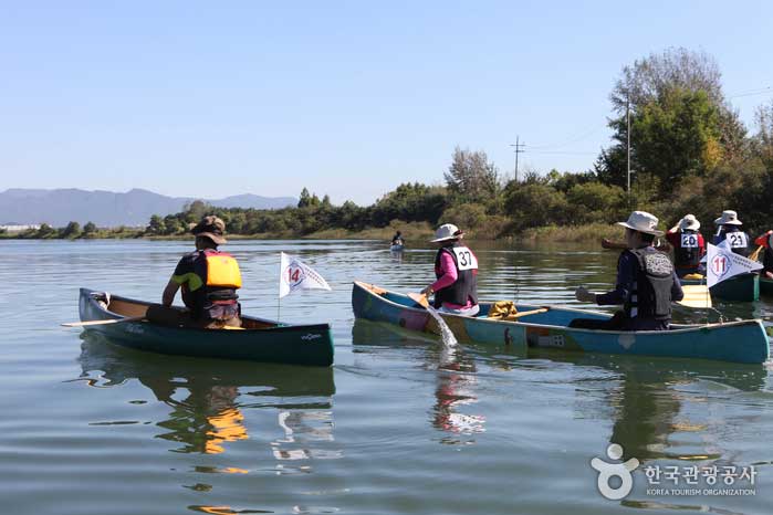 Healing in a canoe with plenty of paddling - Chuncheon, Gangwon, Korea (https://codecorea.github.io)