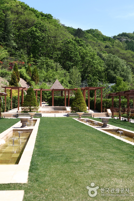 El primer jardín de la carretera de arce, jardín italiano. - Chuncheon, Gangwon, Corea (https://codecorea.github.io)
