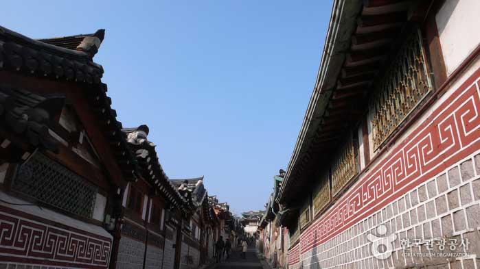 The place that became the background of Hong Sang-soo's movie “Bukchon direction”! Seoul Bukchon - Jongno-gu, Seoul, Korea