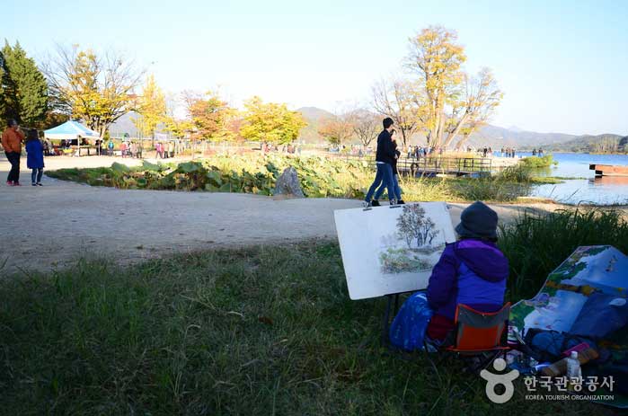 Tête de croquis de peintre - Paju, Gyeonggi-do, Corée (https://codecorea.github.io)