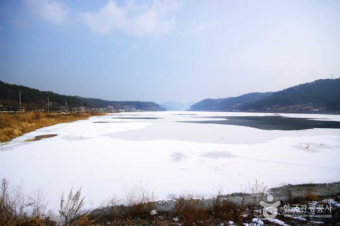 Гобокское водохранилище - Корея Седжонг (https://codecorea.github.io)