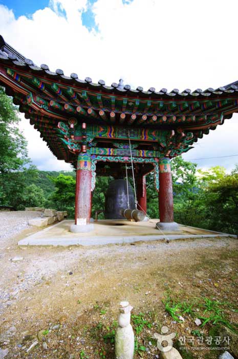 Campana de hilo cuadrado - Jecheon-si, Chungbuk, Corea (https://codecorea.github.io)