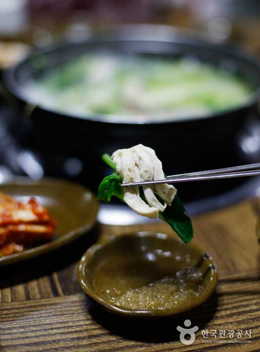 蘸煮蔬菜的醬汁的話味道很好 - 韓國濟州 (https://codecorea.github.io)