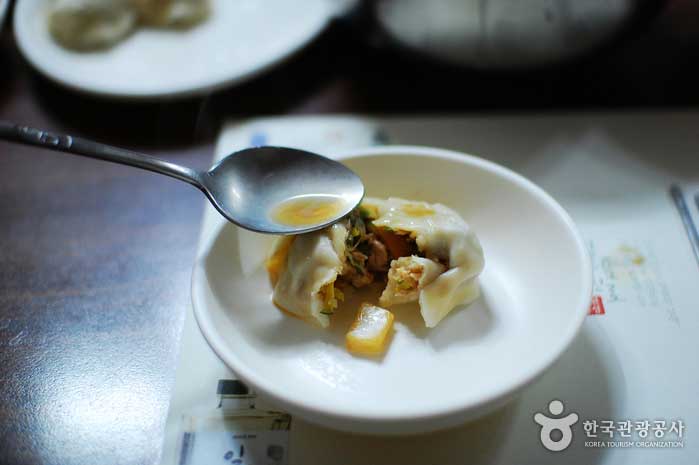 Посыпать соусом по вкусу еще глубже - Чон-гу, Сеул, Корея (https://codecorea.github.io)