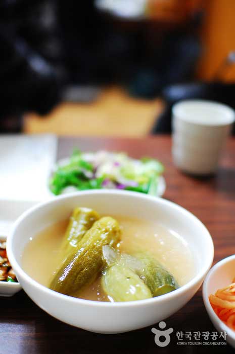 Прохладный вкус - жемчужина индивидуальности маринованного огурца - Чон-гу, Сеул, Корея (https://codecorea.github.io)