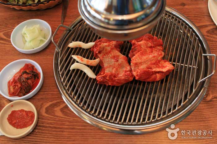Côtes de poulet délicatesse Chuncheon - Chuncheon, Gangwon, Corée (https://codecorea.github.io)