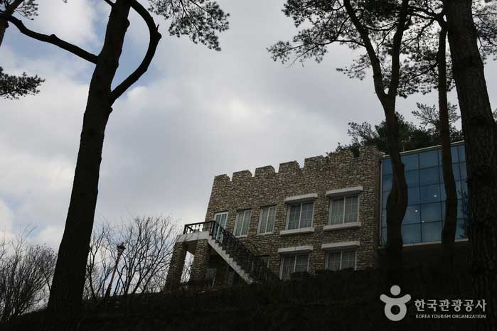 Château de Hwajinpo - Goseong-gun, Gangwon-do, Corée (https://codecorea.github.io)