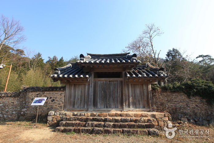 Sanctuaire d'Eochoeun - Haenam-gun, Jeollanam-do, Corée (https://codecorea.github.io)