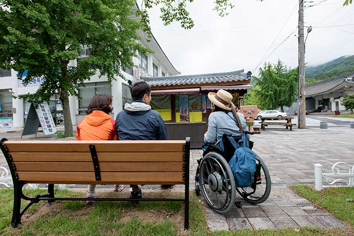 15 back benches installed - Gochang-gun, Jeollabuk-do, Korea (https://codecorea.github.io)