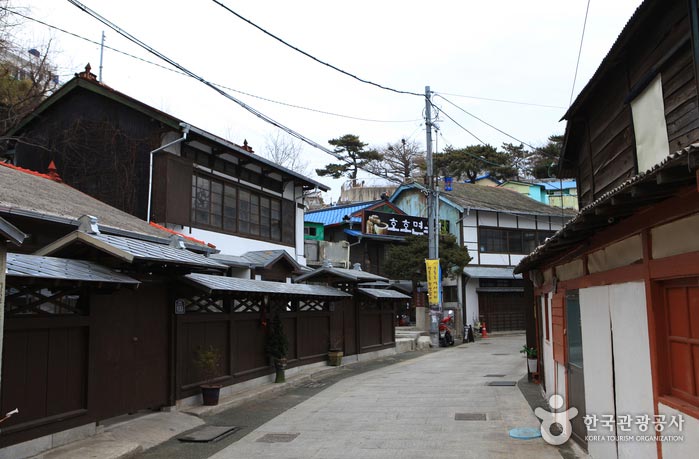 Viaje en el tiempo para entrar en la historia hace 100 años 'Kuryongpo Japanese House Street' - Pohang, Gyeongbuk, Corea