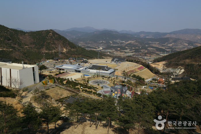 Donguibogamchon, donde se realizará la exposición de medicina tradicional - Sancheong-gun, Gyeongnam, Corea del Sur (https://codecorea.github.io)