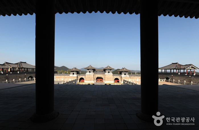 Vue depuis le palais Goguryeo - Naju-si, Jeollanam-do, Corée (https://codecorea.github.io)