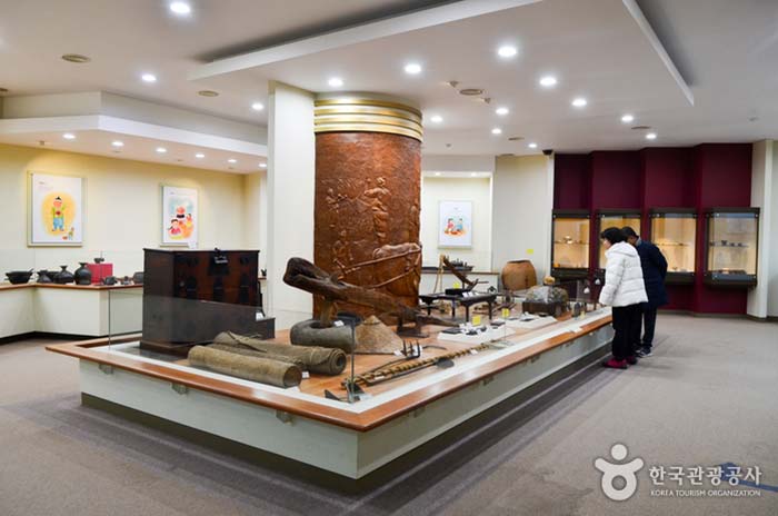 Краеведческий музей - Jeongseon-gun, Канвондо, Корея (https://codecorea.github.io)