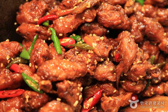 Incheon <Shinpo Chicken Gangjeong>, considerado como el origen del pollo gangjeong - Sokcho-si, Gangwon-do, Corea (https://codecorea.github.io)