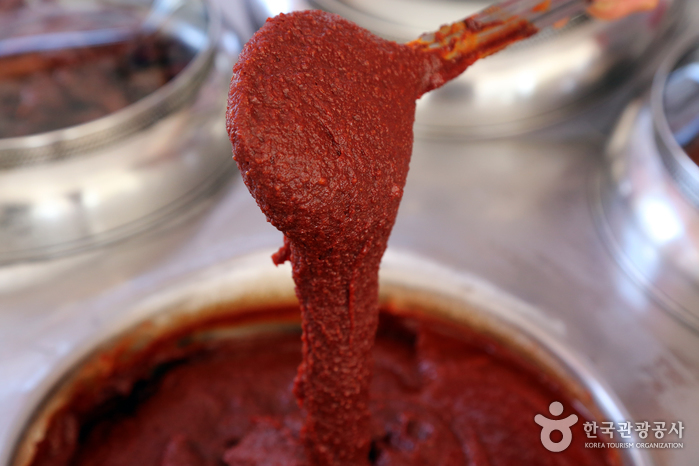 Sunchang red pepper paste made of glutinous rice - Sunchang-gun, Jeollabuk-do, Korea (https://codecorea.github.io)