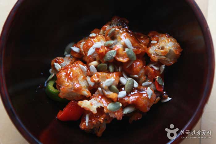 Champignon Gangjeong a montré que la nourriture végétarienne est également délicieuse - Jung-gu, Séoul, Corée (https://codecorea.github.io)