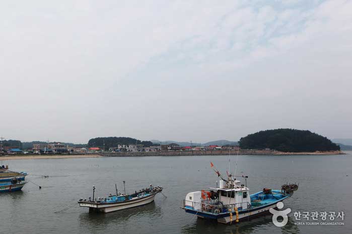 Прилив в замке Вол-Ха - Seocheon-gun, Чунгнам, Корея (https://codecorea.github.io)