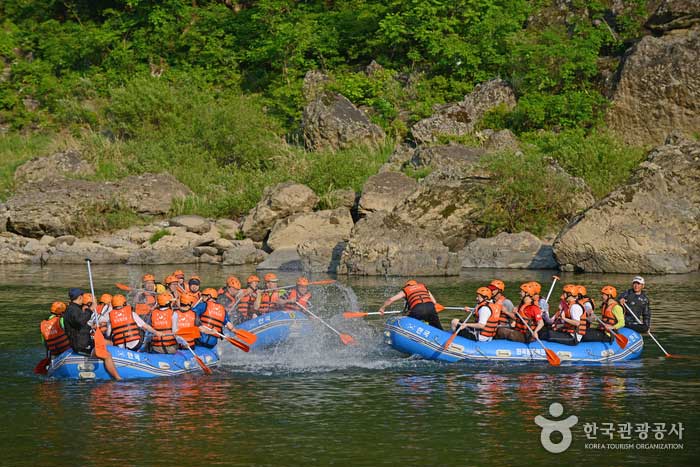 Disfruta del paisaje del río East sin esfuerzo - Pyeongchang-gun, Gangwon, Corea del Sur (https://codecorea.github.io)