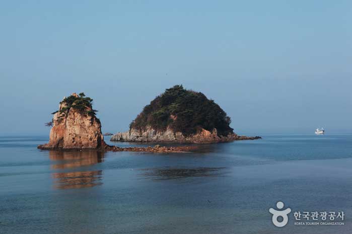 Marée haute - Taean-gun, Corée du Sud (https://codecorea.github.io)