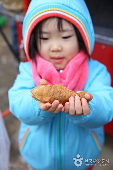 Горячий хлеб Санчхон - Hwacheon-gun, Канвондо, Корея (https://codecorea.github.io)