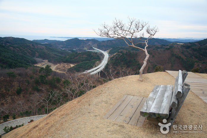 Vue depuis le jardin de Dohwa - Samcheok, Gangwon, Corée du Sud (https://codecorea.github.io)